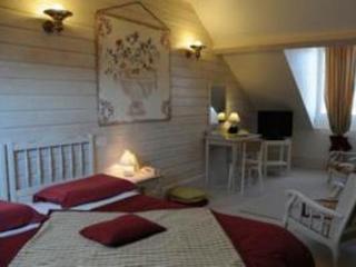 Le Vendome Cote Jardin Bed & Breakfast 2*