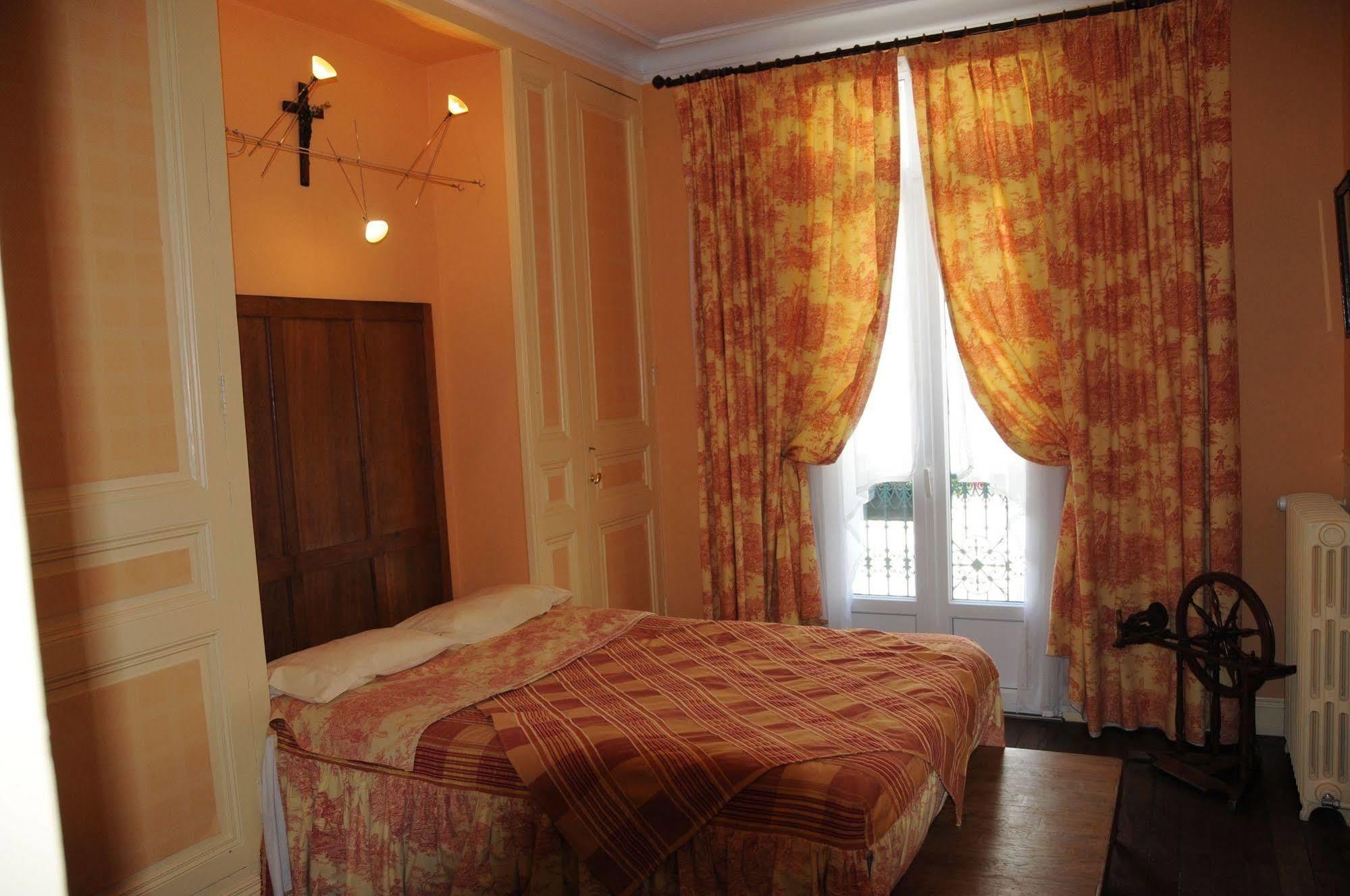 Bed & Breakfast Le Vendome Cote Jardin